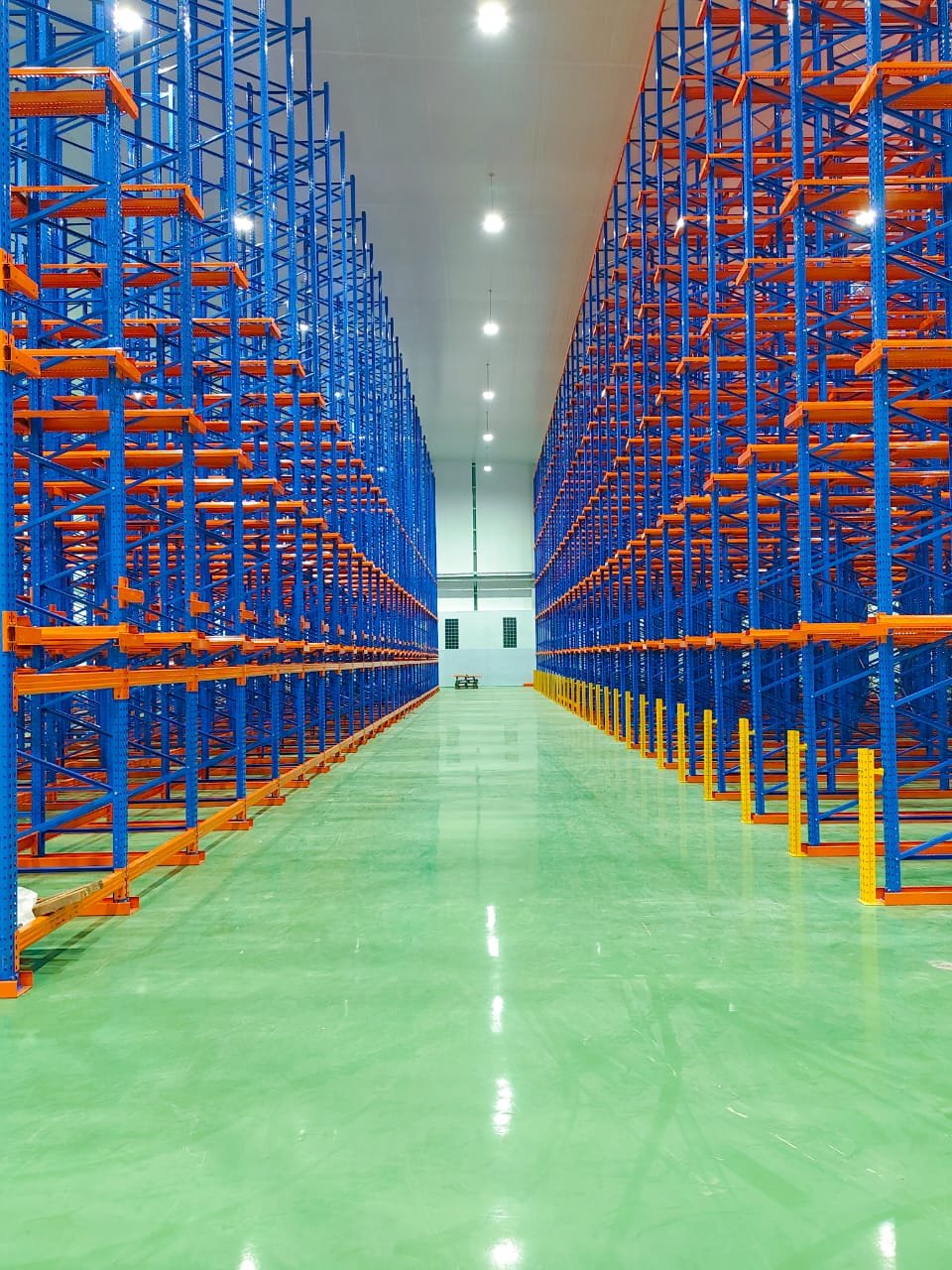 Supplier rak drive-in Perkasa Racking TAP — Keunggulan Supplier Rak Drive-In Lokal
